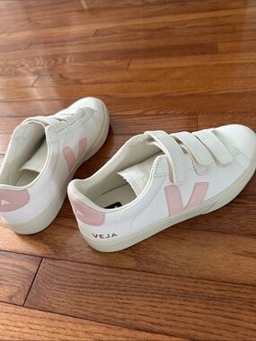 Veja Women White Leather Sneakers with Pink V Logo and Heel